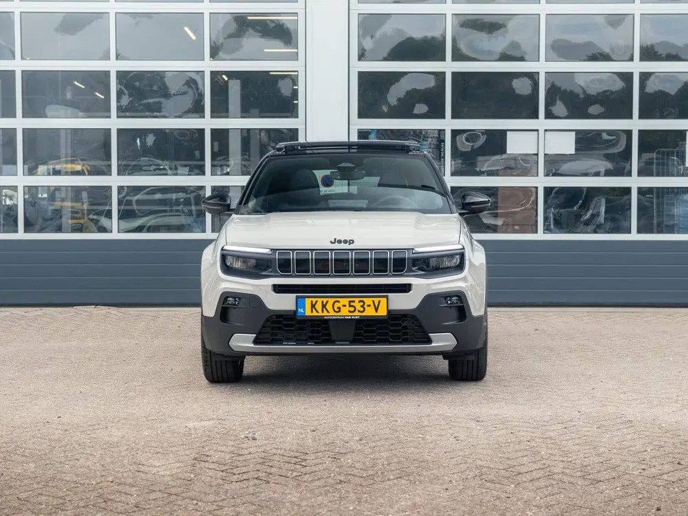 Jeep Avenger Black Edition 54 kWh uit 2026, foto 2