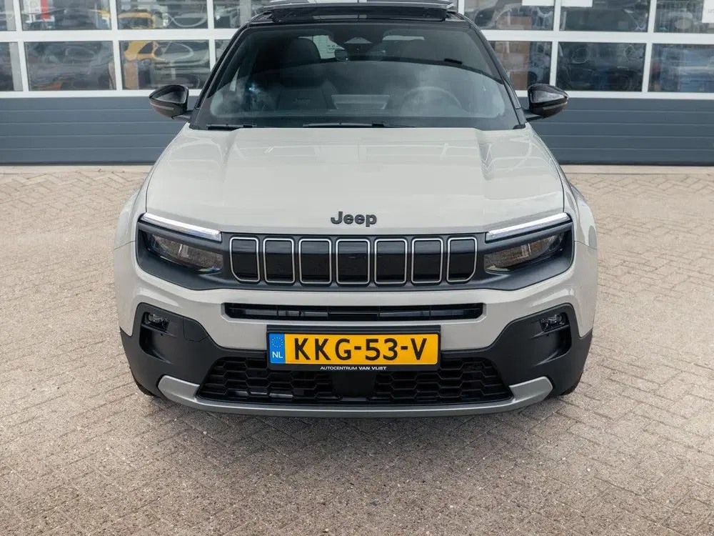 Jeep Avenger Black Edition 54 kWh uit 2026, foto 3