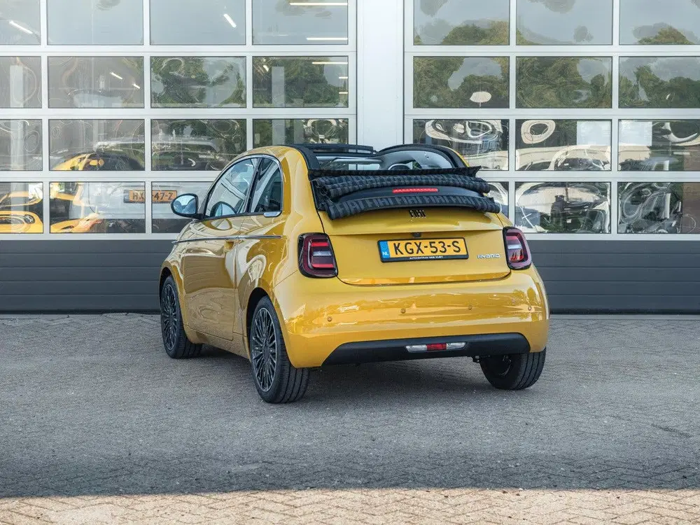 Fiat 500C Hybrid La Prima Cabrio uit 2026, foto 7