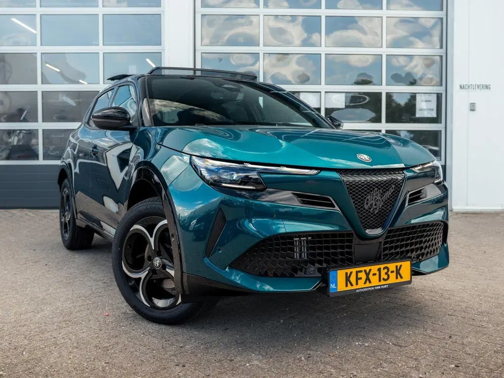 Alfa Romeo Junior 1.2 Turbo Hybrid Ibrida Ti uit 2026, foto 5