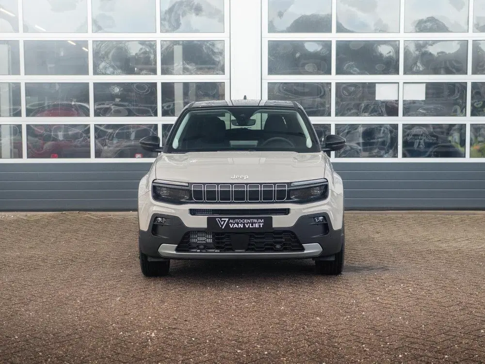 Jeep Avenger 1.2 e-Hybrid Summit uit 2025, foto 2