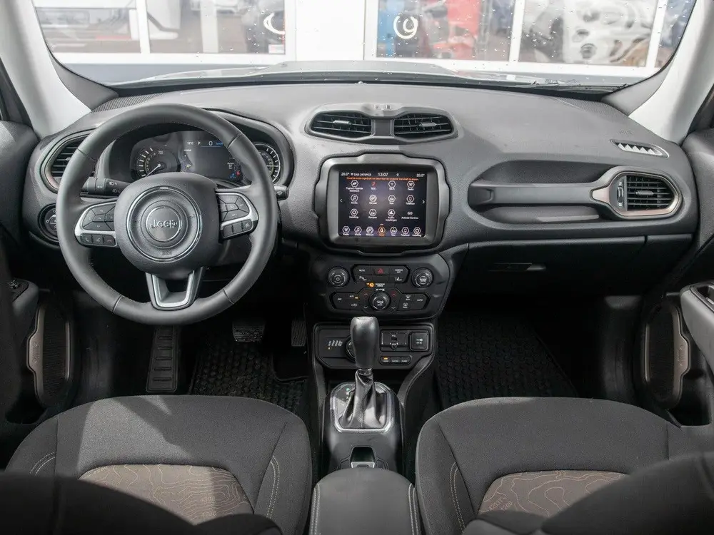 Jeep Renegade 4xe 240 Plug-in Hybrid Electric New Upland uit 2023, foto 9