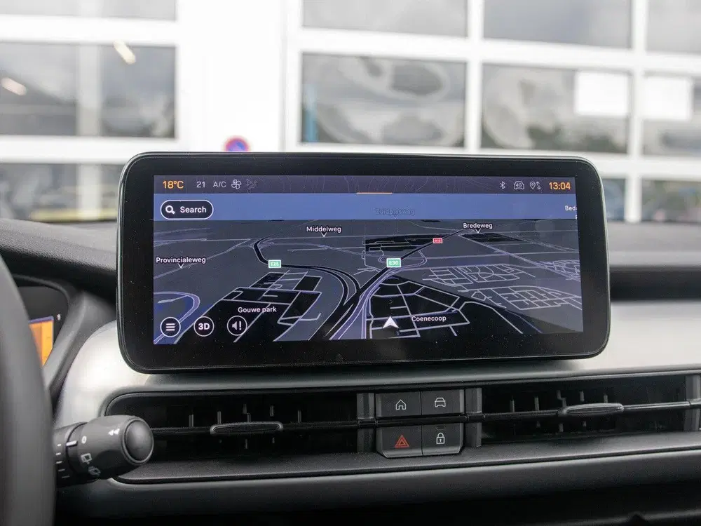 Jeep Avenger 1.2 e-Hybrid Summit uit 2025, foto 15