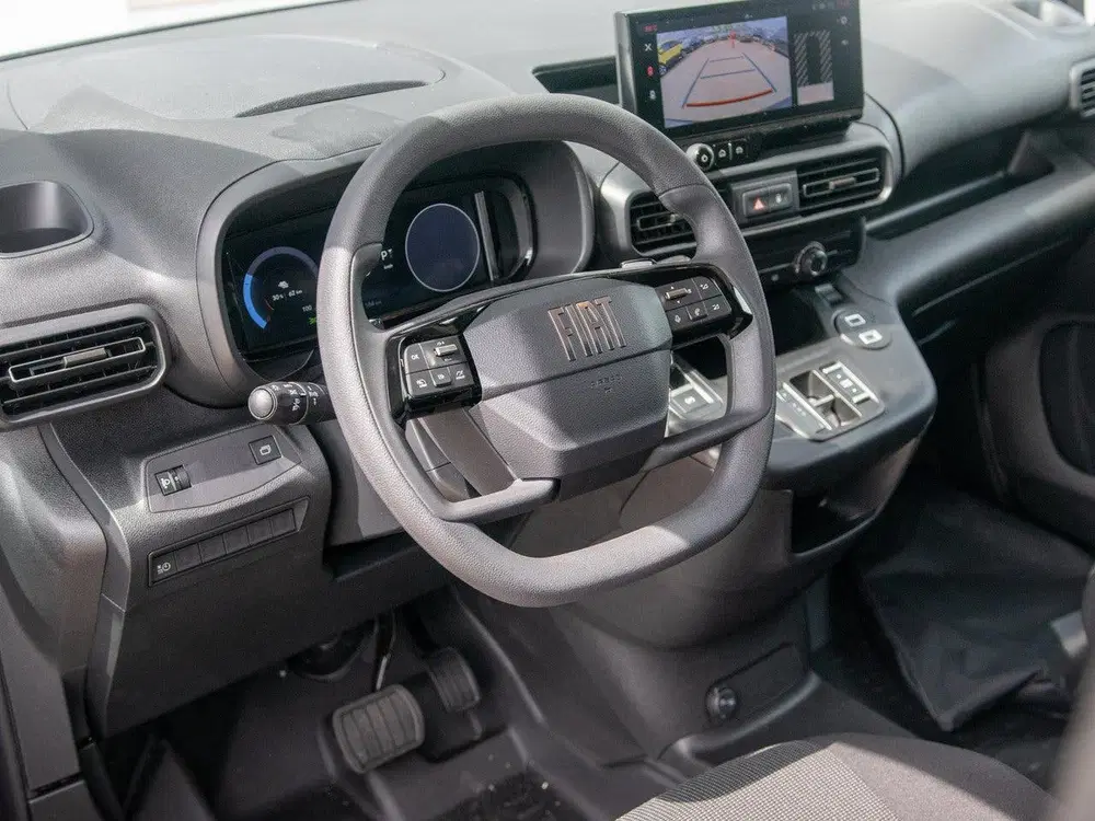 Fiat Doblo E-Doblò 136 L2 50 kWh uit 2026, foto 13