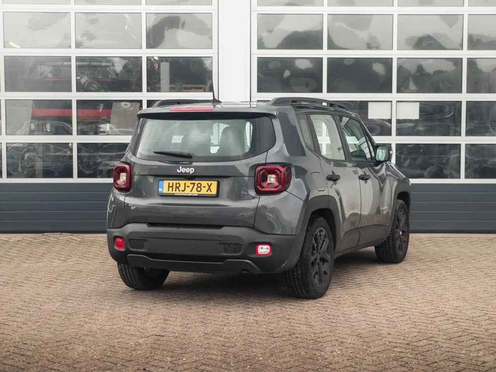 Jeep Renegade 1.5T e-Hybrid Summit uit 2025, foto 5