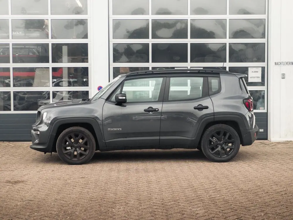 Jeep Renegade 1.5T e-Hybrid Summit uit 2025, foto 8