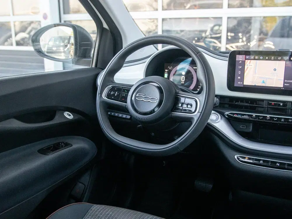 Fiat 500e Icon 42 kWh l SOH 92 uit 2022, foto 13