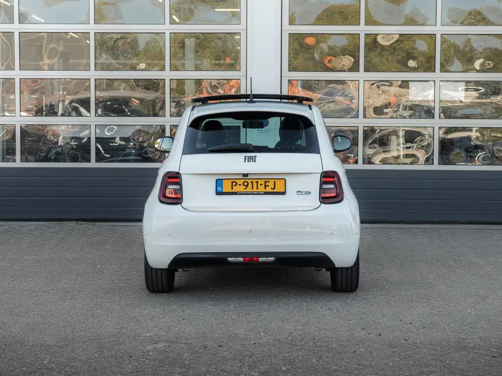 Fiat 500e Icon 42 kWh l SOH 92 uit 2022, foto 6