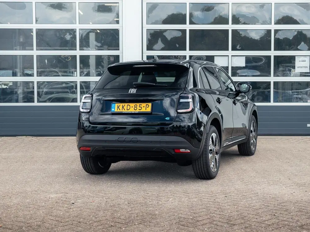 Fiat 600e La Prima 54 kWh uit 2026, foto 5