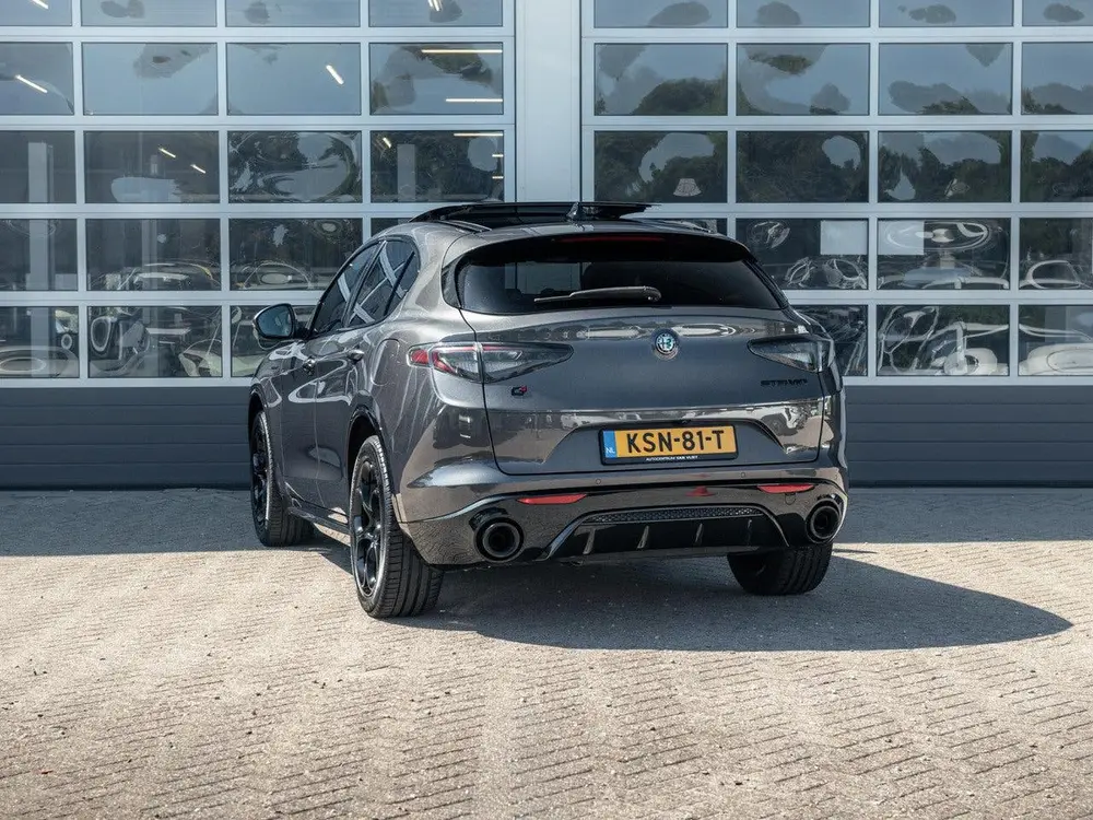 Alfa Romeo Stelvio 2.0 Turbo 280pk AWD Veloce uit 2024, foto 11
