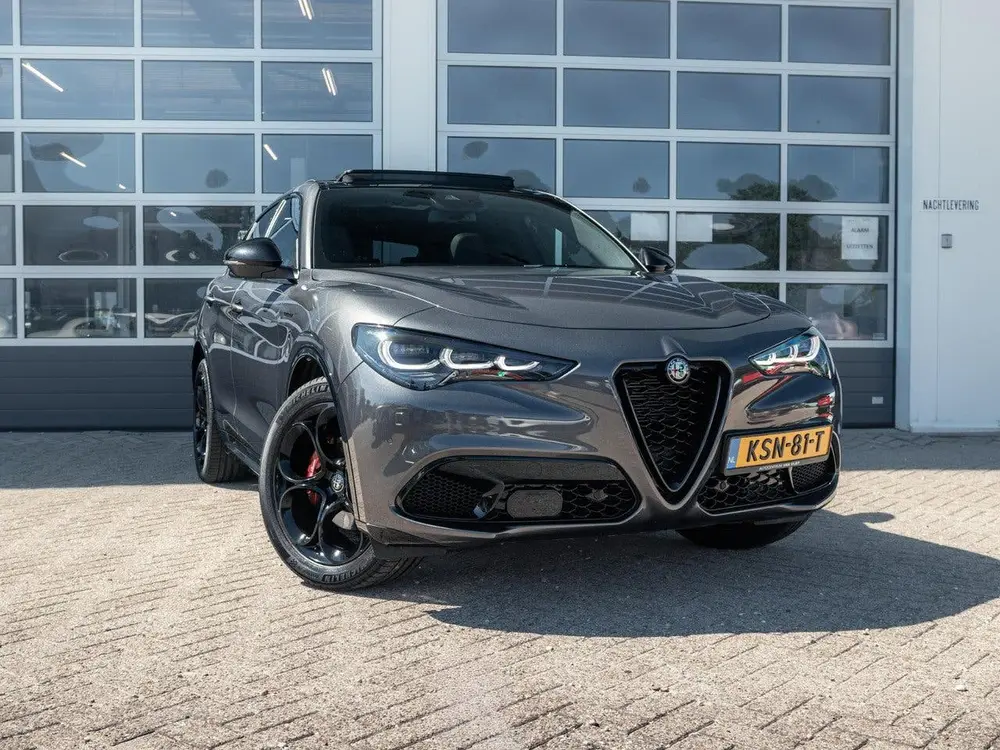 Alfa Romeo Stelvio 2.0 Turbo 280pk AWD Veloce uit 2024, foto 7