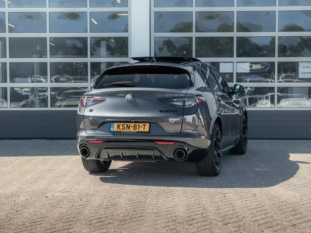 Alfa Romeo Stelvio 2.0 Turbo 280pk AWD Veloce uit 2024, foto 9