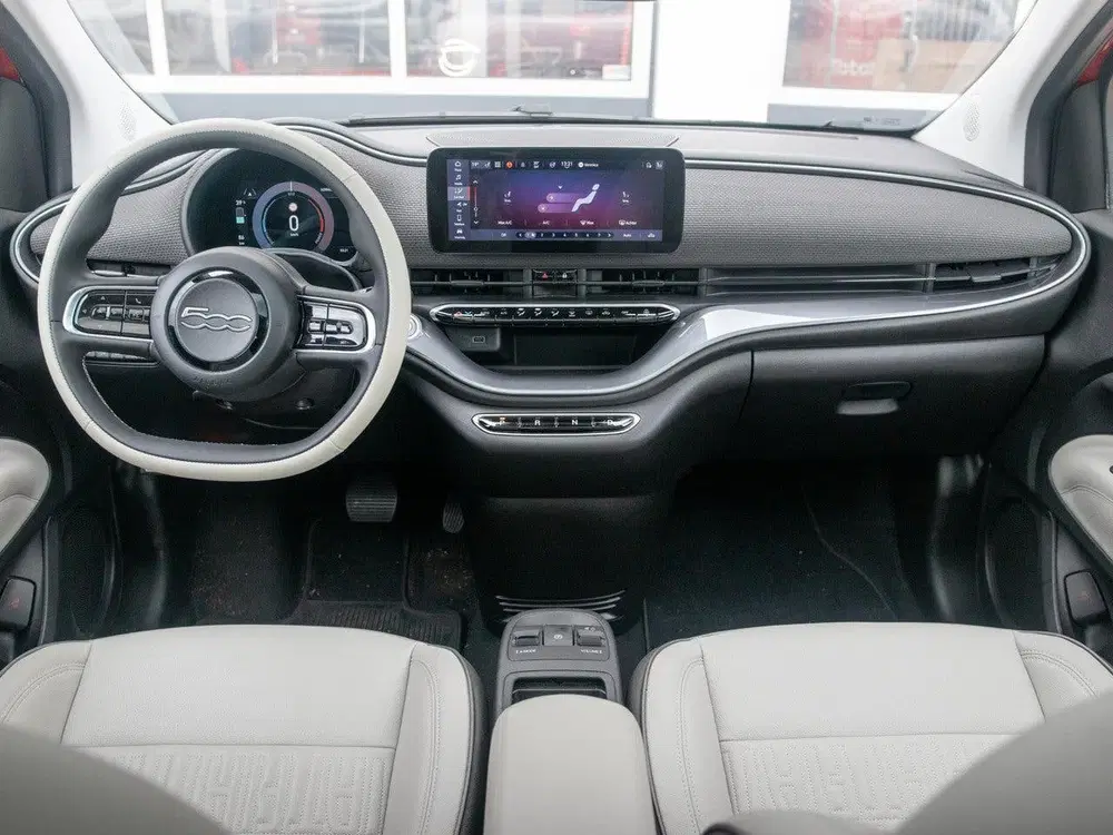 Fiat 500e 3+1 La Prima 42 kWh uit 2024, foto 10
