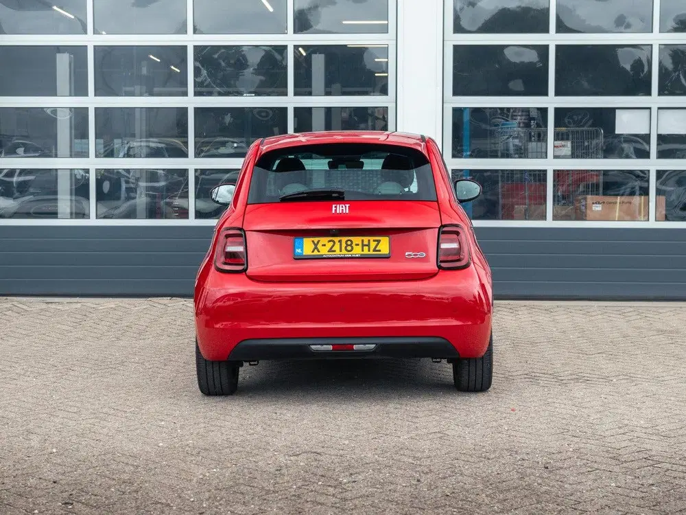 Fiat 500e 3+1 La Prima 42 kWh uit 2024, foto 7