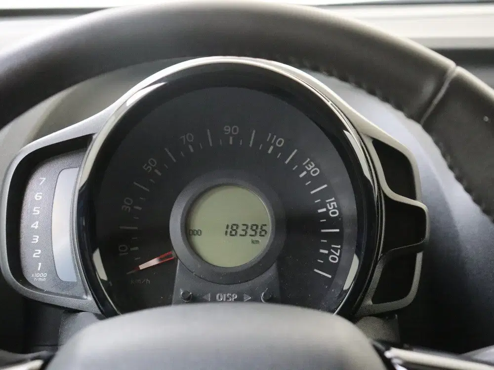 Peugeot 108 1.0 e-VTi Active uit 2021, foto 7