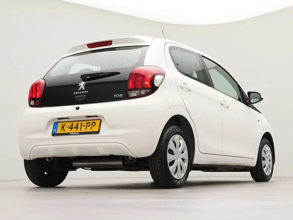 Peugeot 108 1.0 e-VTi Active uit 2021, foto 11
