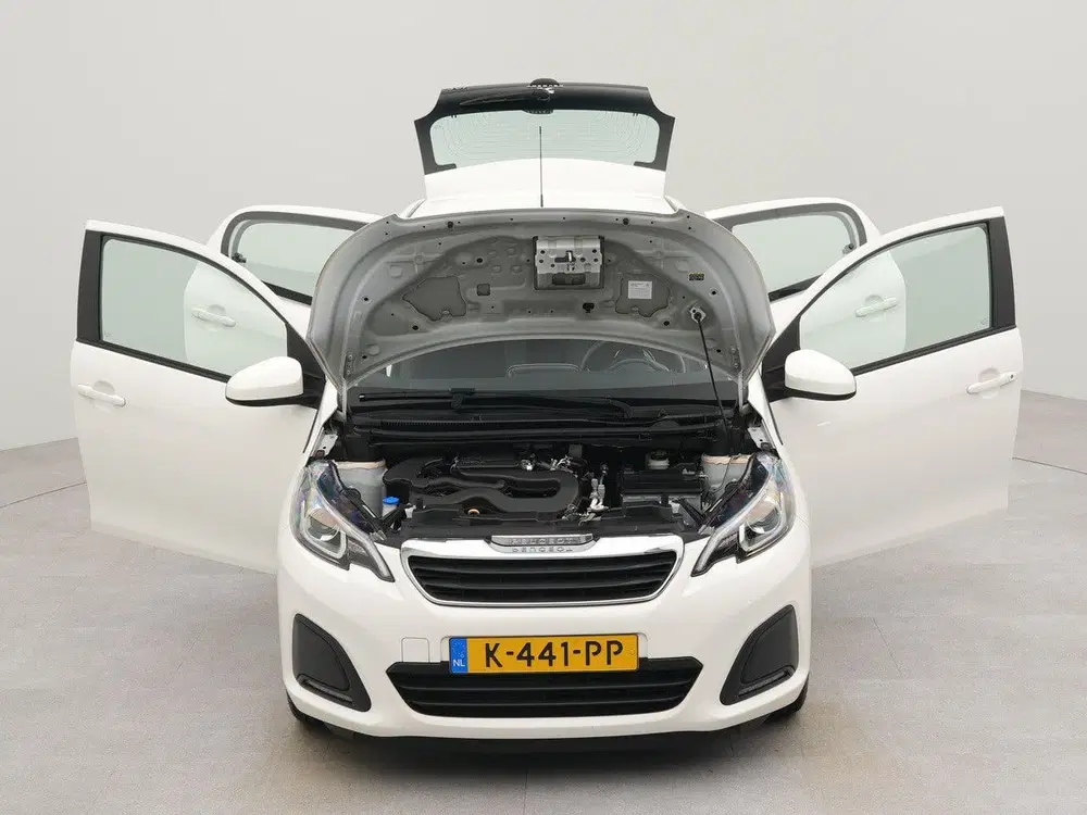 Peugeot 108 1.0 e-VTi Active uit 2021, foto 17