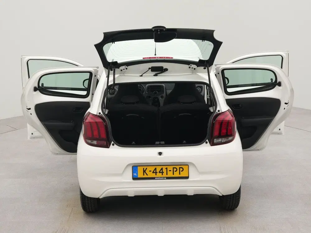 Peugeot 108 1.0 e-VTi Active uit 2021, foto 18