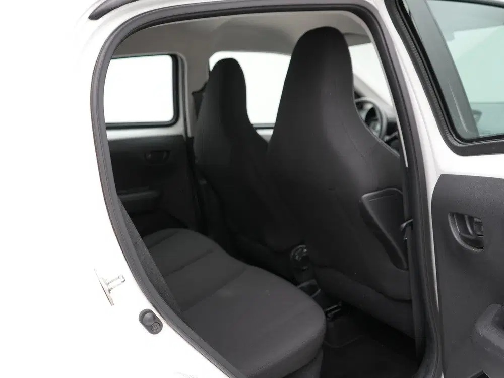 Peugeot 108 1.0 e-VTi Active uit 2021, foto 20