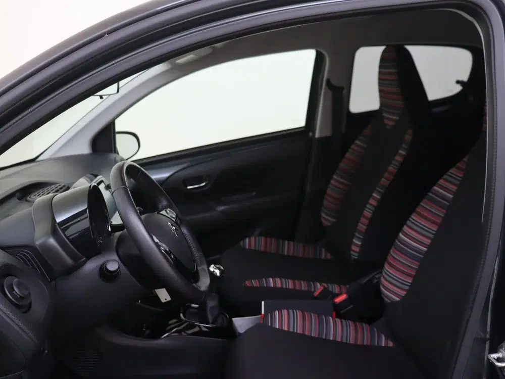 Citroën C1 1.0 VTi Shine (bj 2021) uit 2021, foto 10