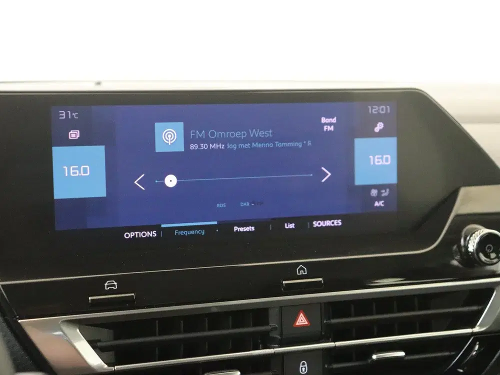 Citroën C4 Ë-C4 Feel Pack 50 kWh I NAVIGATIE I ACHTER uit 2022, foto 15