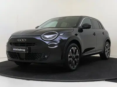 Fiat 600 1.2 Hybrid La Prima I AUTOMAAT I NAVIGATIE uit 2025