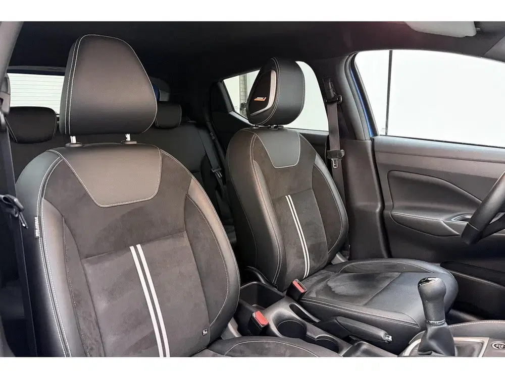 Nissan Micra 1.0 IG-T N-Sport Climate Control uit 2022, foto 17