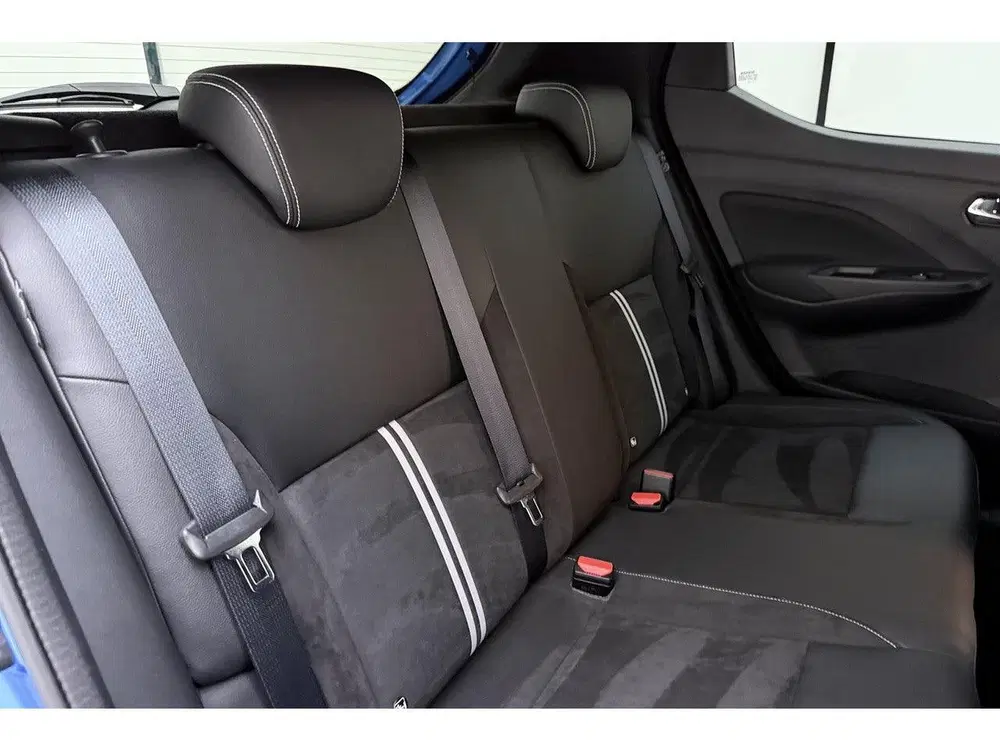 Nissan Micra 1.0 IG-T N-Sport Climate Control uit 2022, foto 18