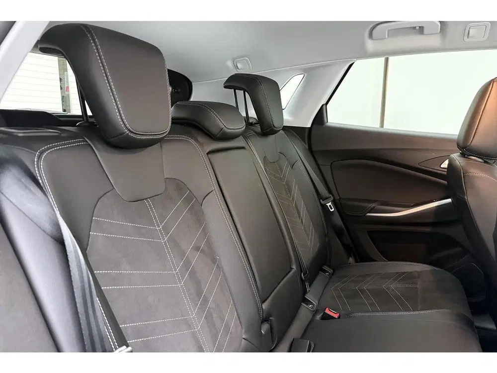 Opel Grandland 1.2 Turbo Automaat Business Elegance uit 2024, foto 19