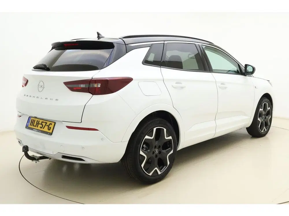 Opel Grandland 1.2 Turbo Automaat Business Elegance uit 2024, foto 2