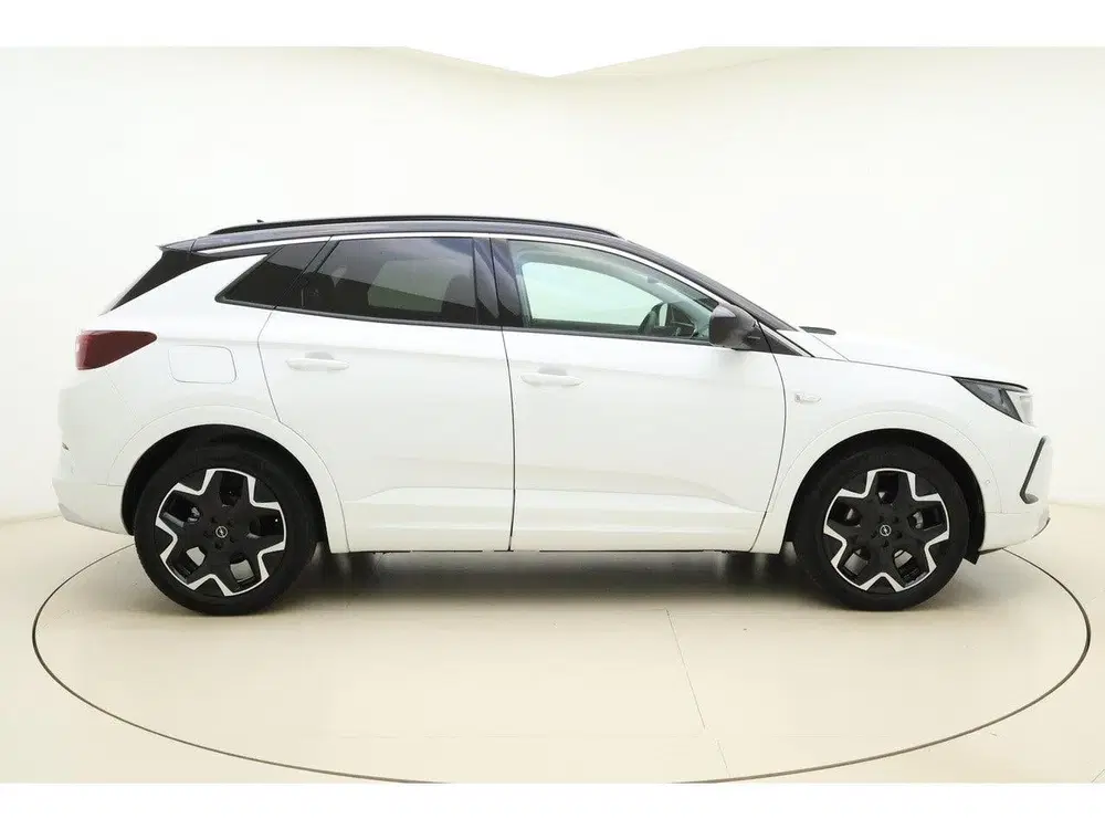Opel Grandland 1.2 Turbo Automaat Business Elegance uit 2024, foto 9