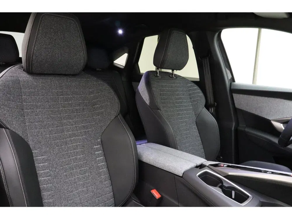 Peugeot 3008 1.2 Hybrid 145 Allure DEMO VOORDEEL € 6.00 uit 2025, foto 18