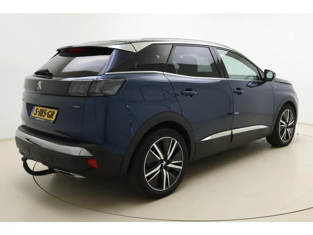 Peugeot 3008 1.6 HYbrid GT 225 PK uit 2023, foto 2
