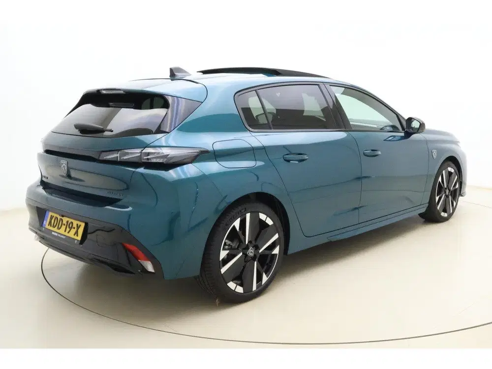 Peugeot 308 1.6 Plug-in Hybrid 195 GT Demo uit 2026, foto 2