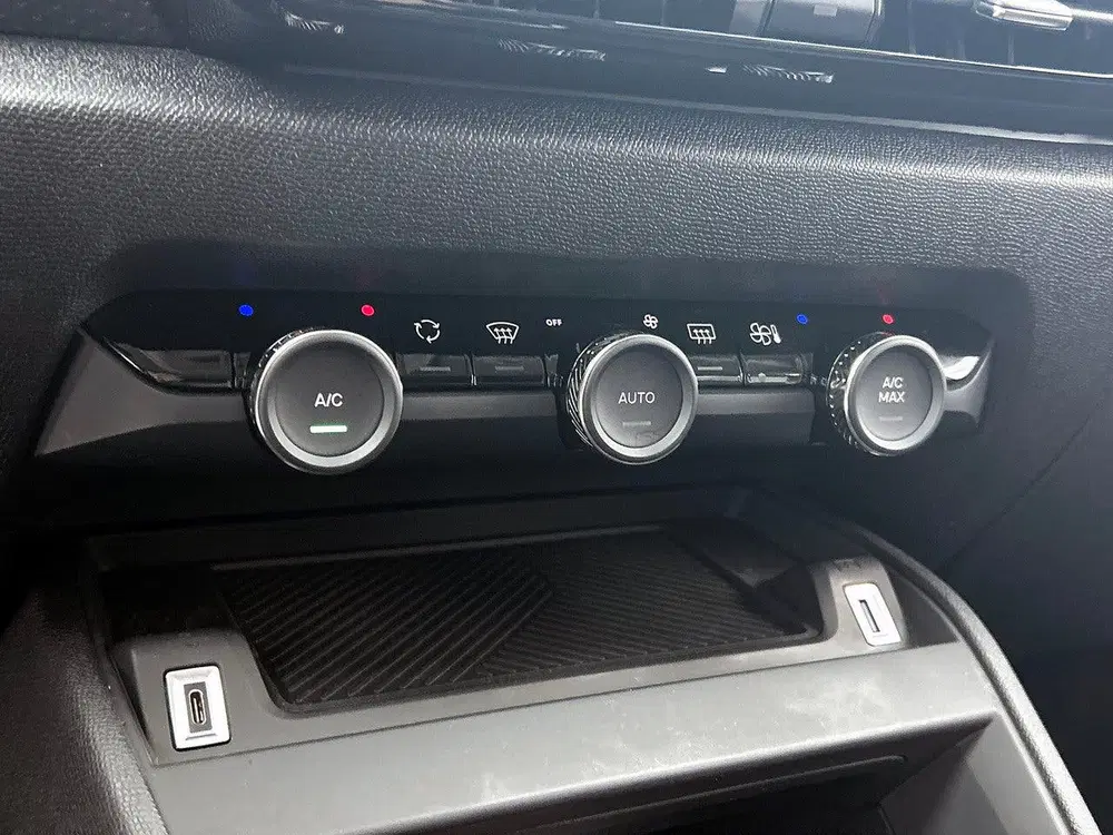 Citroën C4 130pk Automaat Shine uit 2023, foto 15