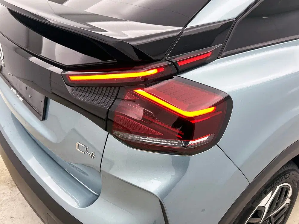Citroën C4 130pk Automaat Shine uit 2023, foto 20