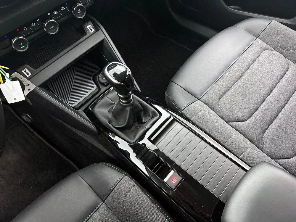 Citroën C4 130 pk Feel Edition uit 2023, foto 13