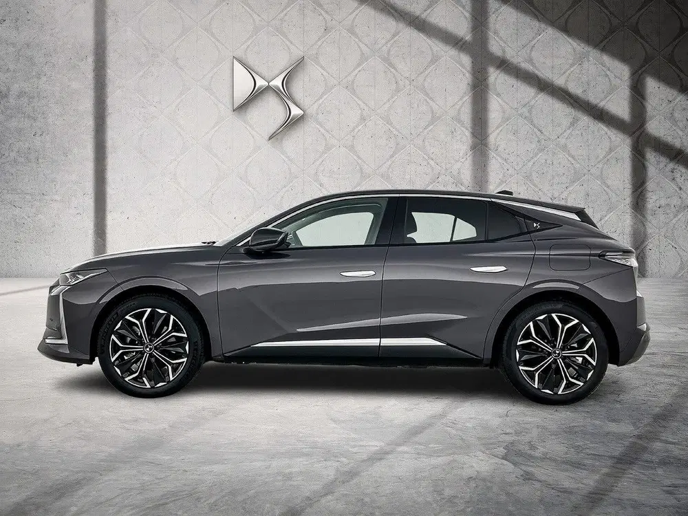 DS Automobiles DS 4 DS DS 4 E-Tense 225pk Automaat Etoile uit 2025, foto 2