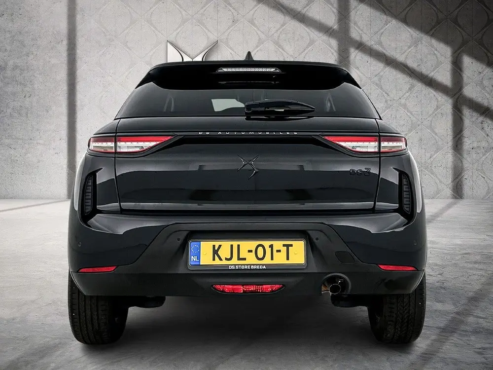 DS Automobiles DS 3 DS DS 3 100pk Performance Line uit 2024, foto 3