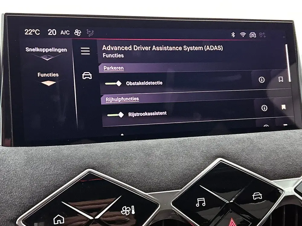 DS Automobiles DS 3 DS DS 3 100pk Performance Line uit 2024, foto 9