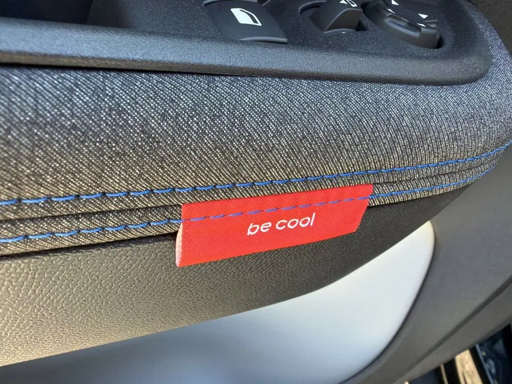 Citroën C3 1.2 Hybrid 110pk Automaat Parkeersensoren uit 2026, foto 16