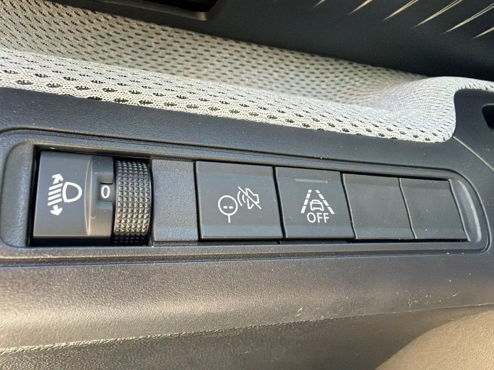 Citroën C3 1.2 Hybrid 110pk Automaat Parkeersensoren uit 2026, foto 17