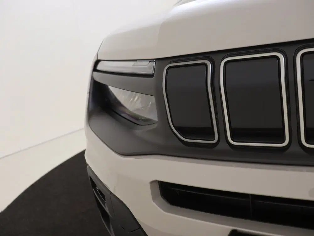 Jeep Avenger 1.2 e-Hybrid Altitude uit 2025, foto 13