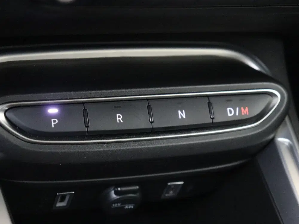 Jeep Avenger 1.2 e-Hybrid Altitude uit 2025, foto 20