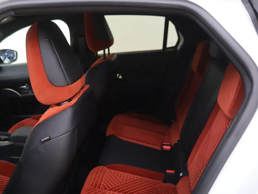 Lancia Ypsilon 1.2 Turbo Hybrid LX | Camera | Adaptive Cruis uit 2025, foto 12