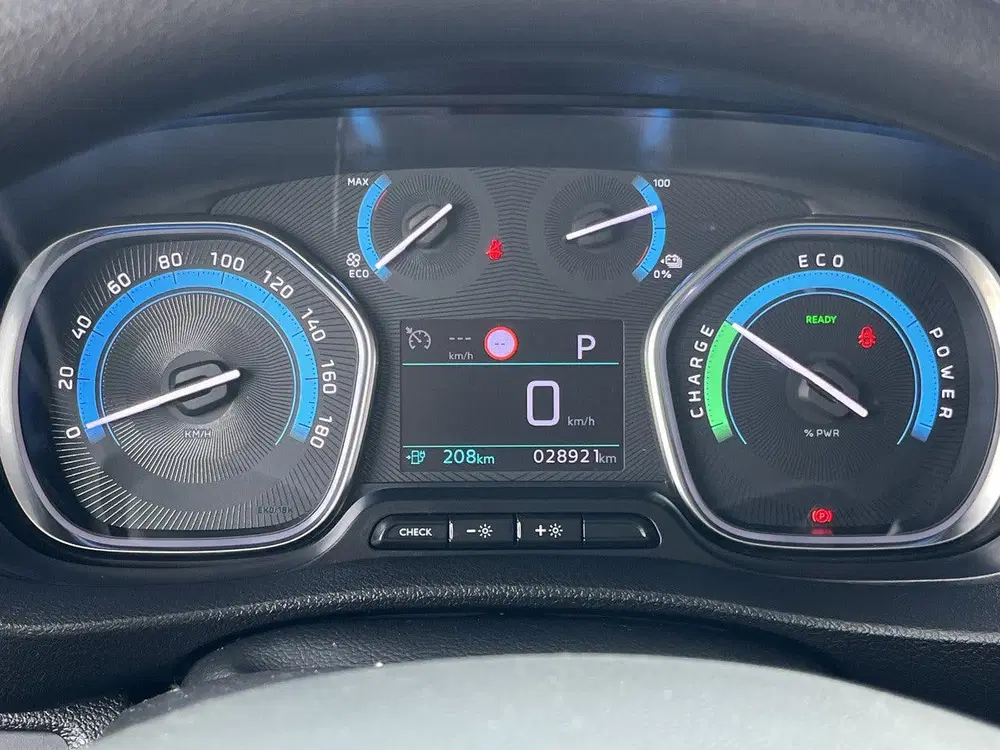 Peugeot Expert e-Expert 75 kWh Long E-Traveller 9 persoon uit 2023, foto 10