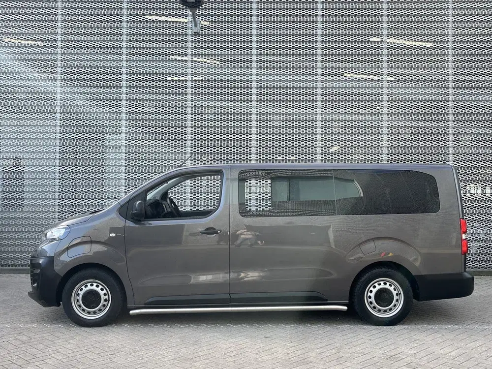 Peugeot Expert e-Expert 75 kWh Long E-Traveller 9 persoon uit 2023, foto 14