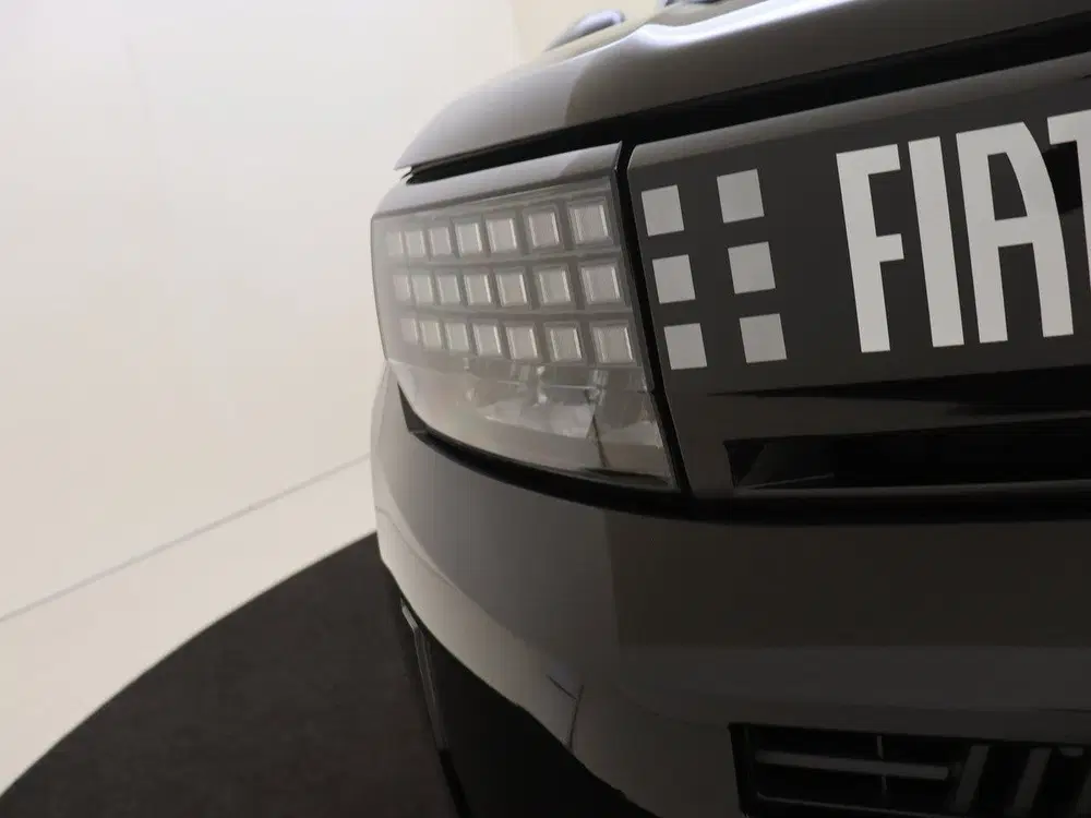 Fiat Grande Panda 1.2 Hybrid La Prima AUTOMAAT (bj 2025) uit 2025, foto 13