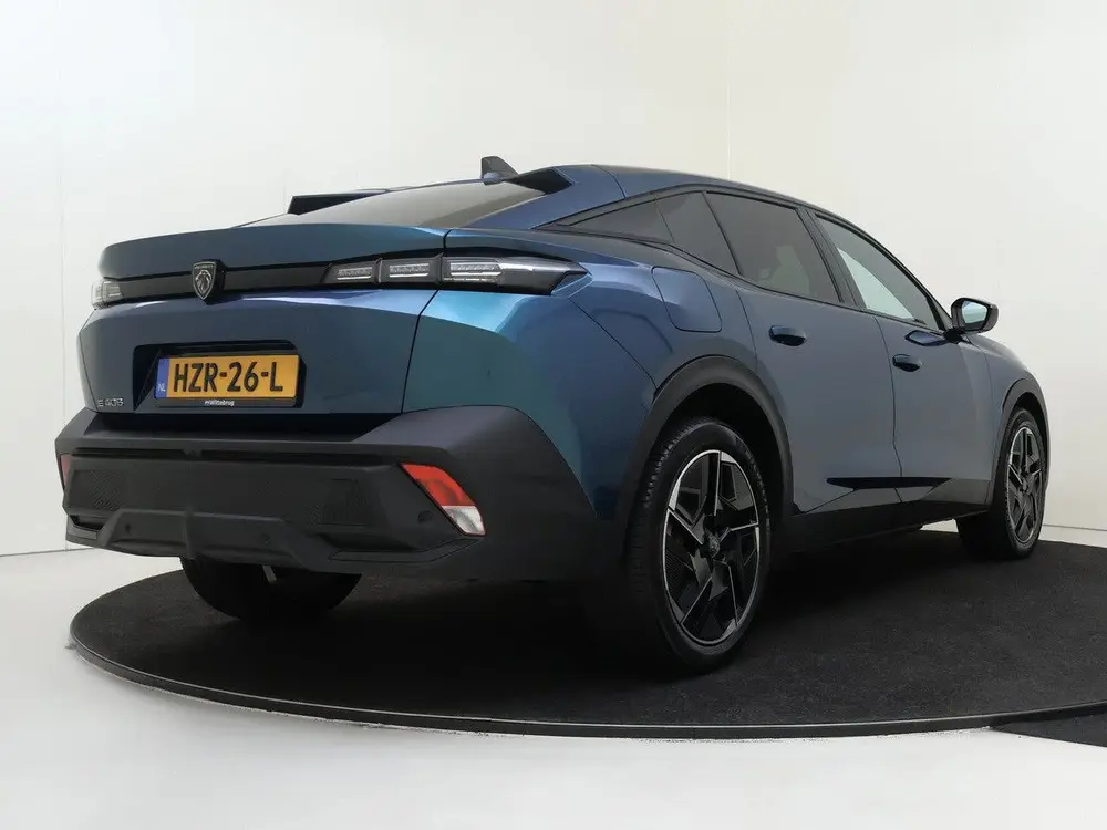 Peugeot 408 e-408 Allure 58 kWh uit 2025, foto 11