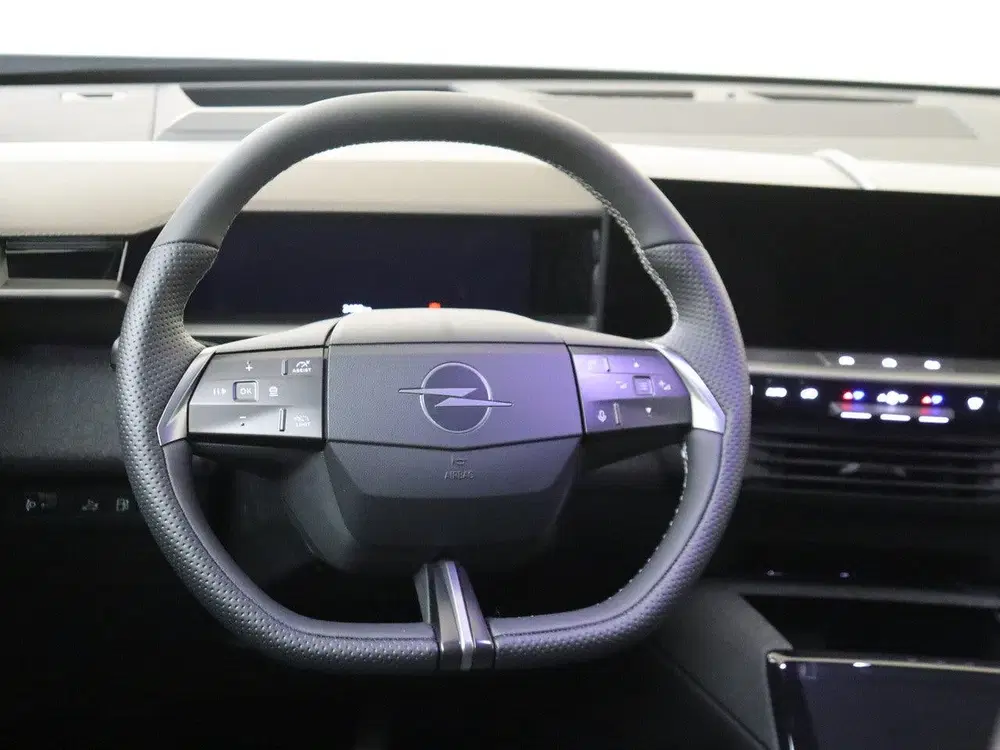 Opel Grandland 1.6 Turbo Plug-in-Hybrid GS Focal speakers uit 2026, foto 6